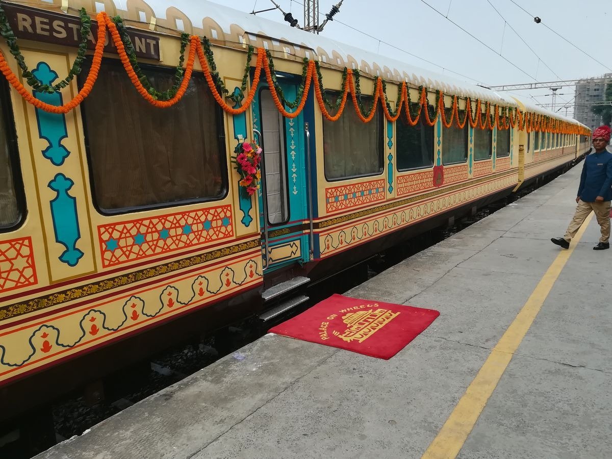 Palace on Wheels Guest Experience