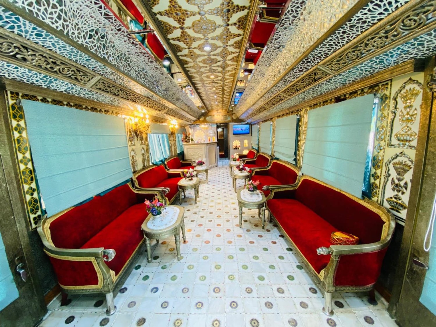 Palace on Wheels Guest Experience